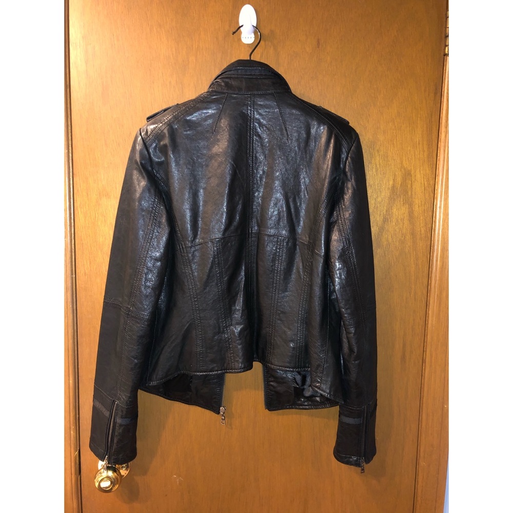 Perfect Condition Danier Leather Jacket! - image 2